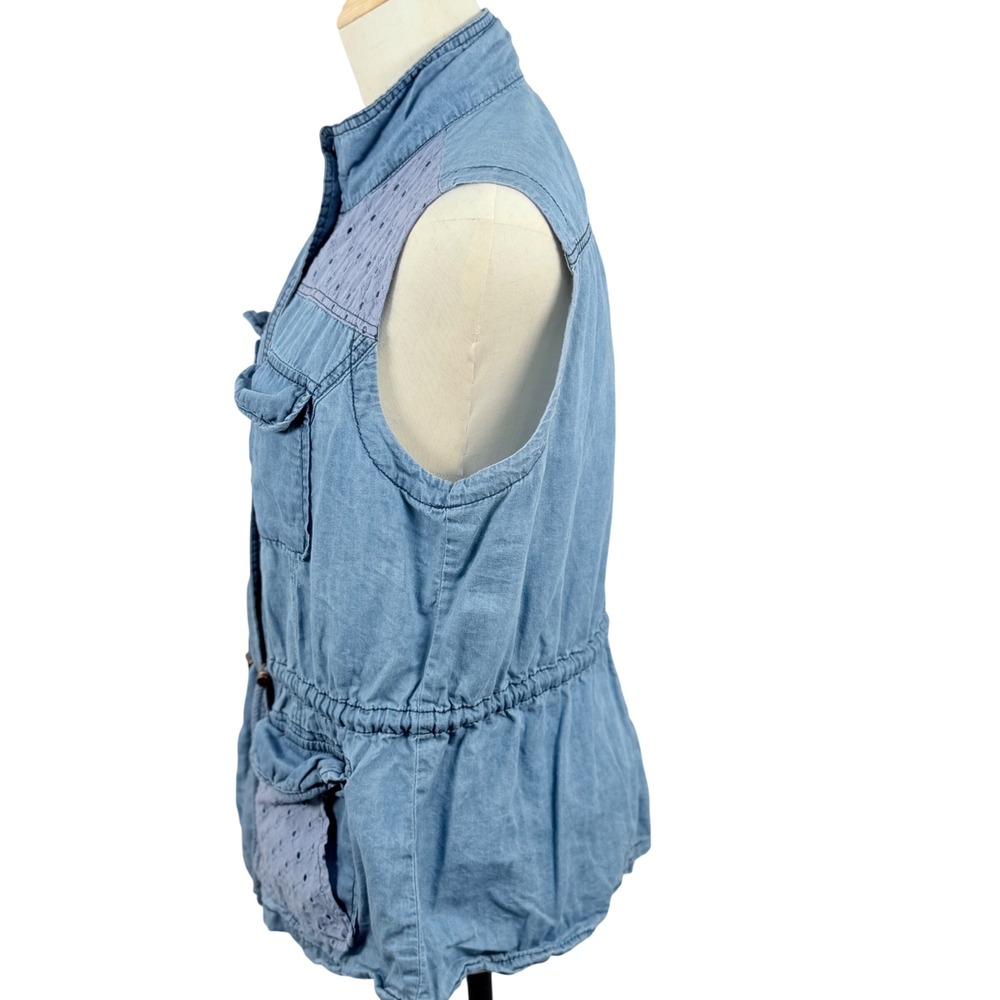 Chambray Denim L Utility Vest Eyelet Embroidery Cinched Waist Western Safari - Picture 2 of 9